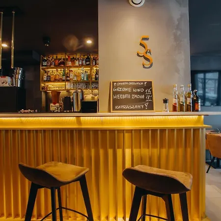 Lägenhetshotell Five Seasons