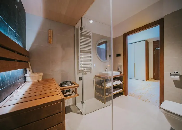 Five Seasons アパートホテル シクラルスカ・ポレンバ