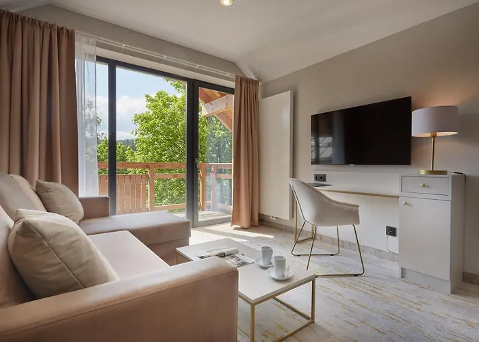 Five Seasons シクラルスカ・ポレンバ