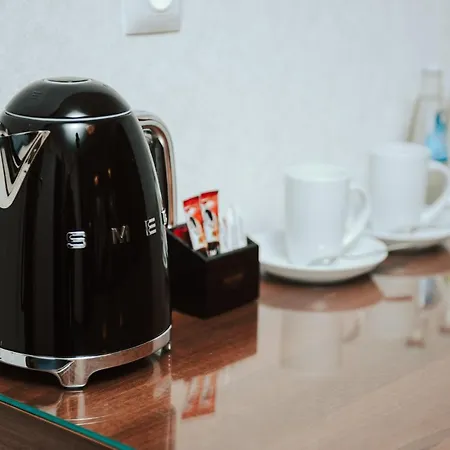 Five Seasons Aparthotel 4*