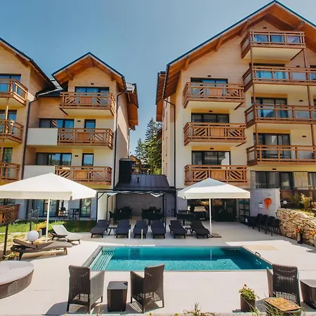 Five Seasons Aparthotel 4*