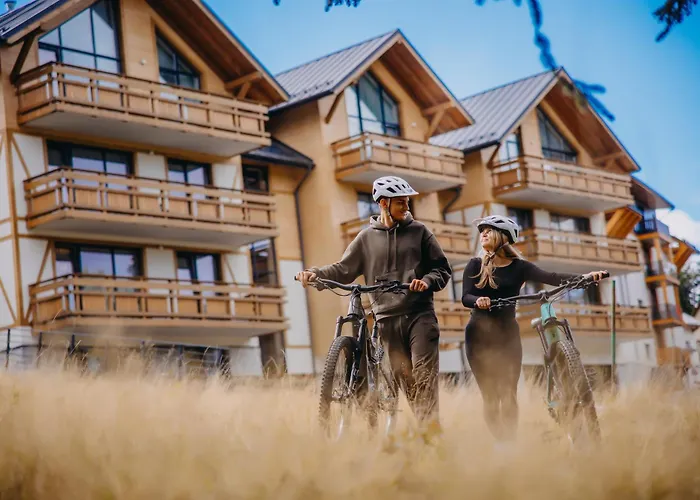 Five Seasons Aparthotel 4*