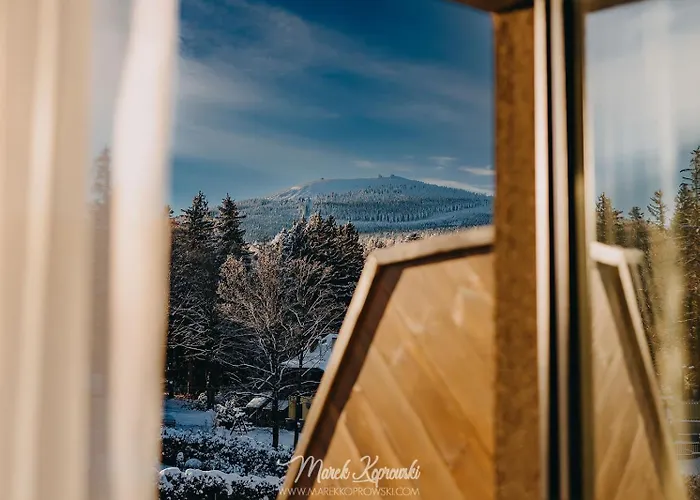 Five Seasons Aparthotel